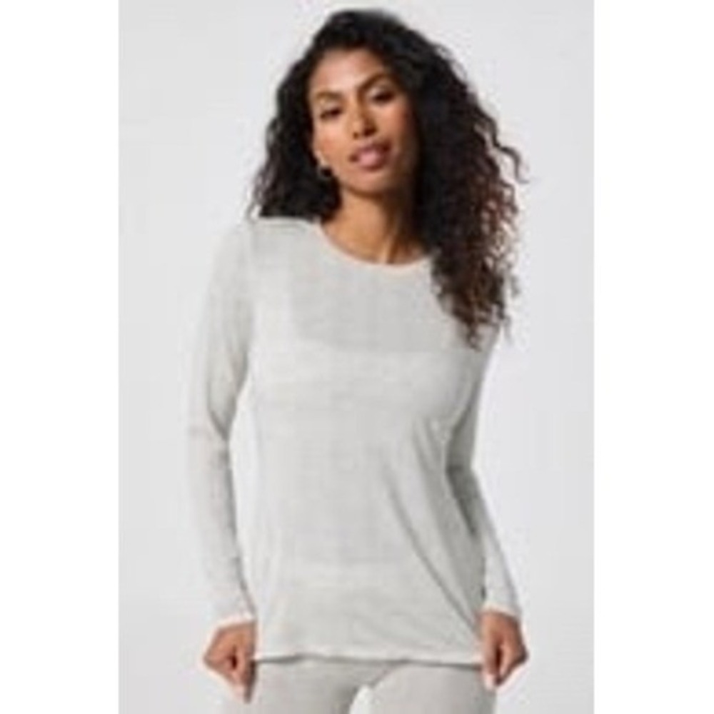 Fabletics Luxe360 Ivory Heather Shirt Leggings Size L Bixer Short Size Medium‎ - Picture 2 of 16